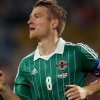 Capitanul nord-irlandezilor, Steven Davis, nu va juca in meciul cu Romania